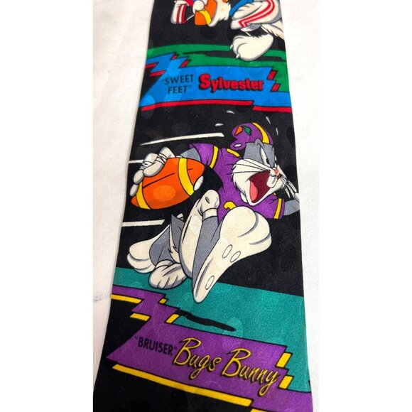 Looney Tunes All-Star Running Backs 100% Silk Tie With Sylvester Bugs Bunny & Ta - Picture 3 of 6